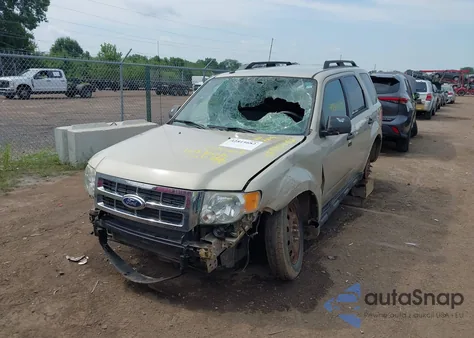 2011 Ford Escape Xlt from USA, damaged, VIN 1FMCU0D74BKB86055